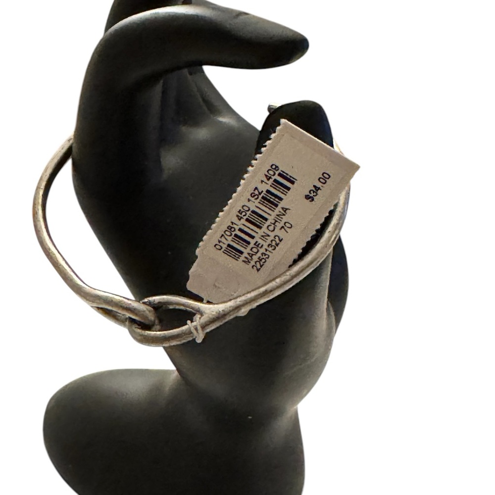 J. Jill SILVER PLATED LOVE KNOT BANGLE BRACELET - Picture 1 of 3